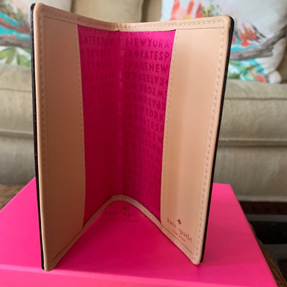 RARE! Kate Spade Passport Holder in GIFT BOX Red Leather - Picture 2 of 15